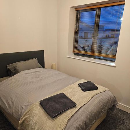 Cozy 2 Bedroom Apartment 킬케니 외부 사진